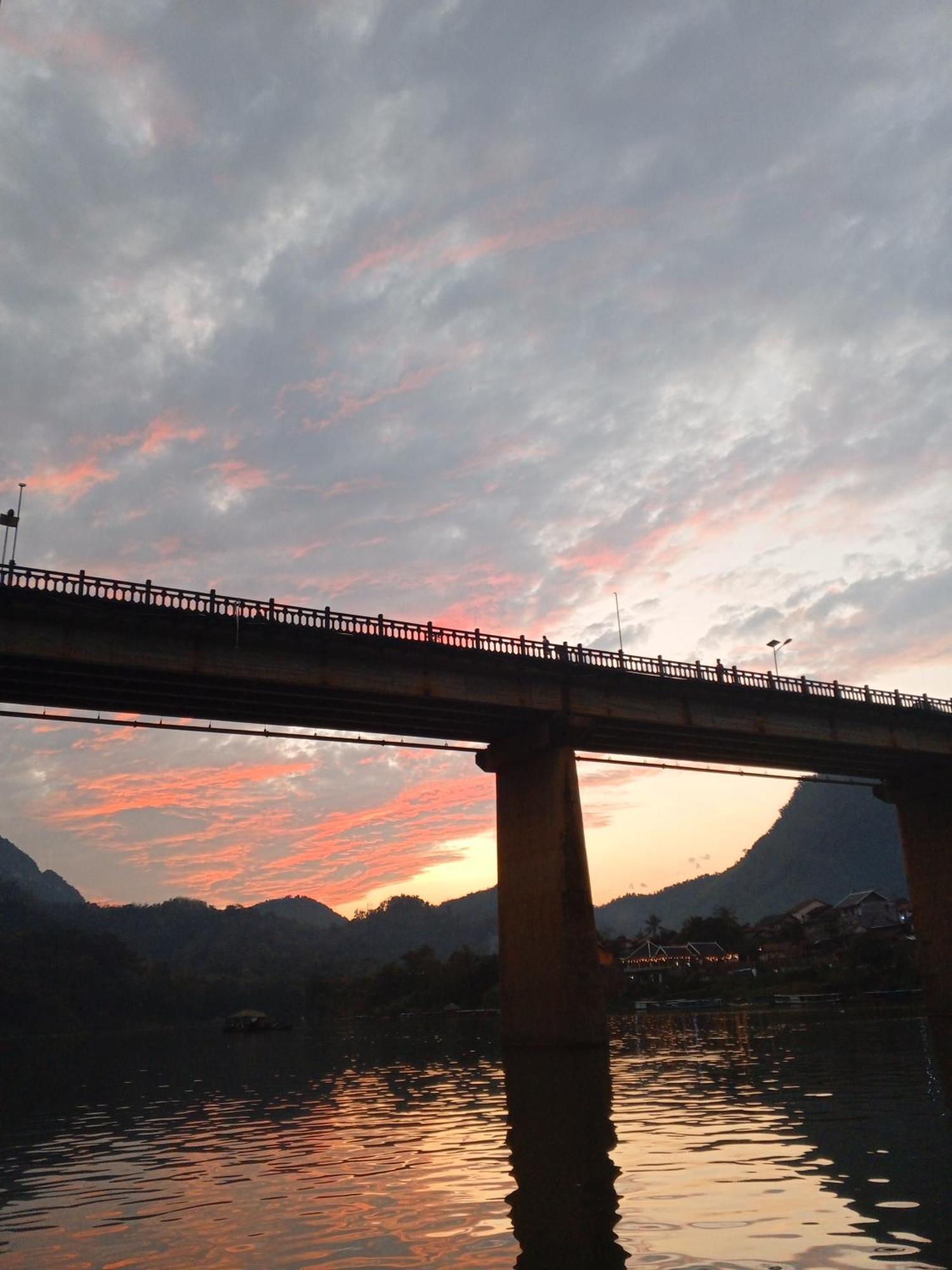 Nongkhiaw Cam U View Bungalow酒店 外观 照片